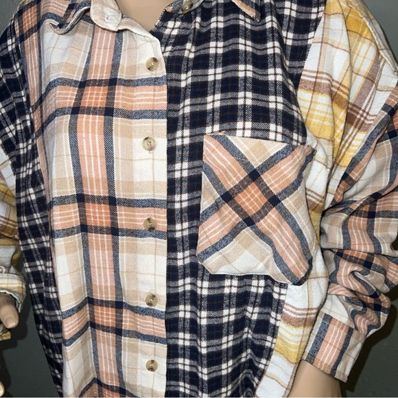No Comment 1X Long Sleeve Plaid Women's Button Up Shirt Women’s Clueless Plaid - Picture 2 of 5